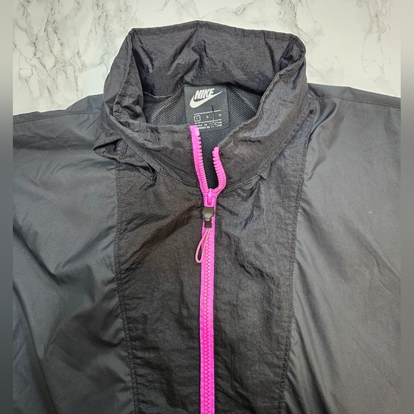 Nike Sportswear Icon Clash Packable Lightweight Jacket women's L. EUC - Picture 5 of 15